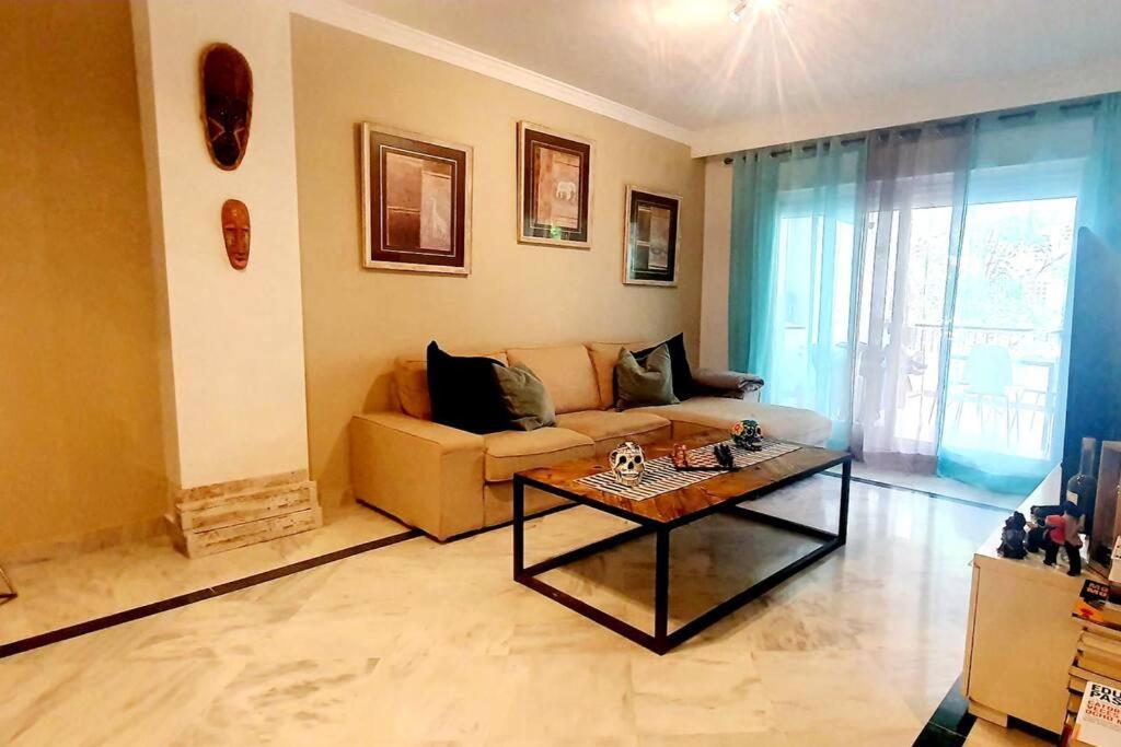 Apartamento Deluxe Puerto Banus Appartement Marbella Buitenkant foto